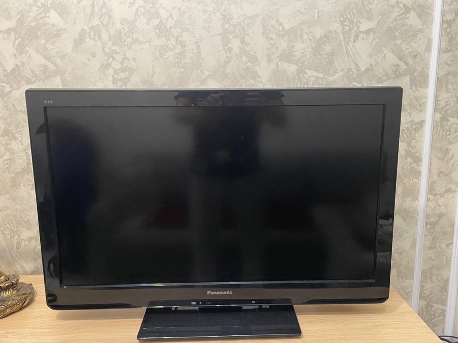 Продам телевизор Панасоник