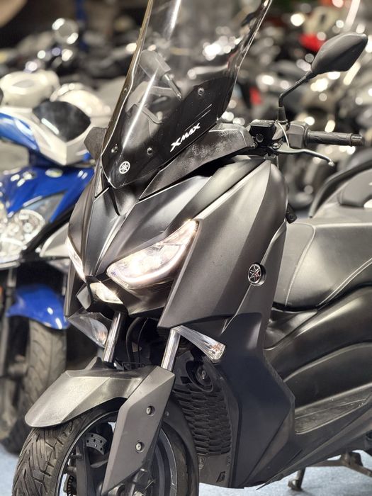 Yamaha XMAX 125cc black friday