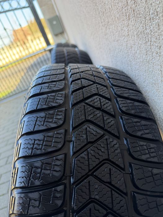 Pirelli sottozero 3 iarna 225 45 18