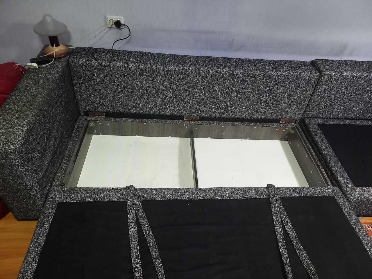 Продаётся диван кровать