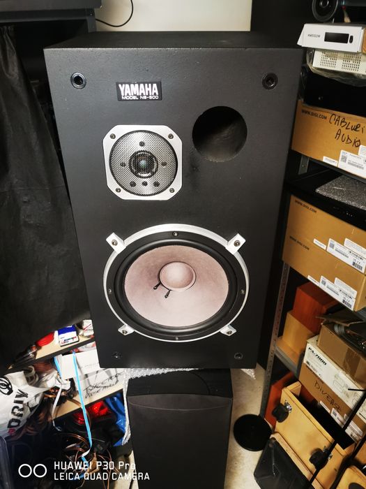 Boxe Yamaha NS 500
