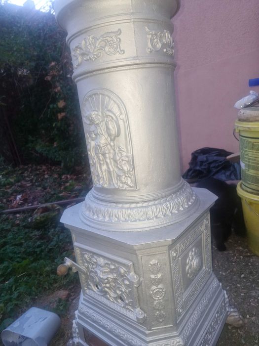 Sobă vintage de fontă