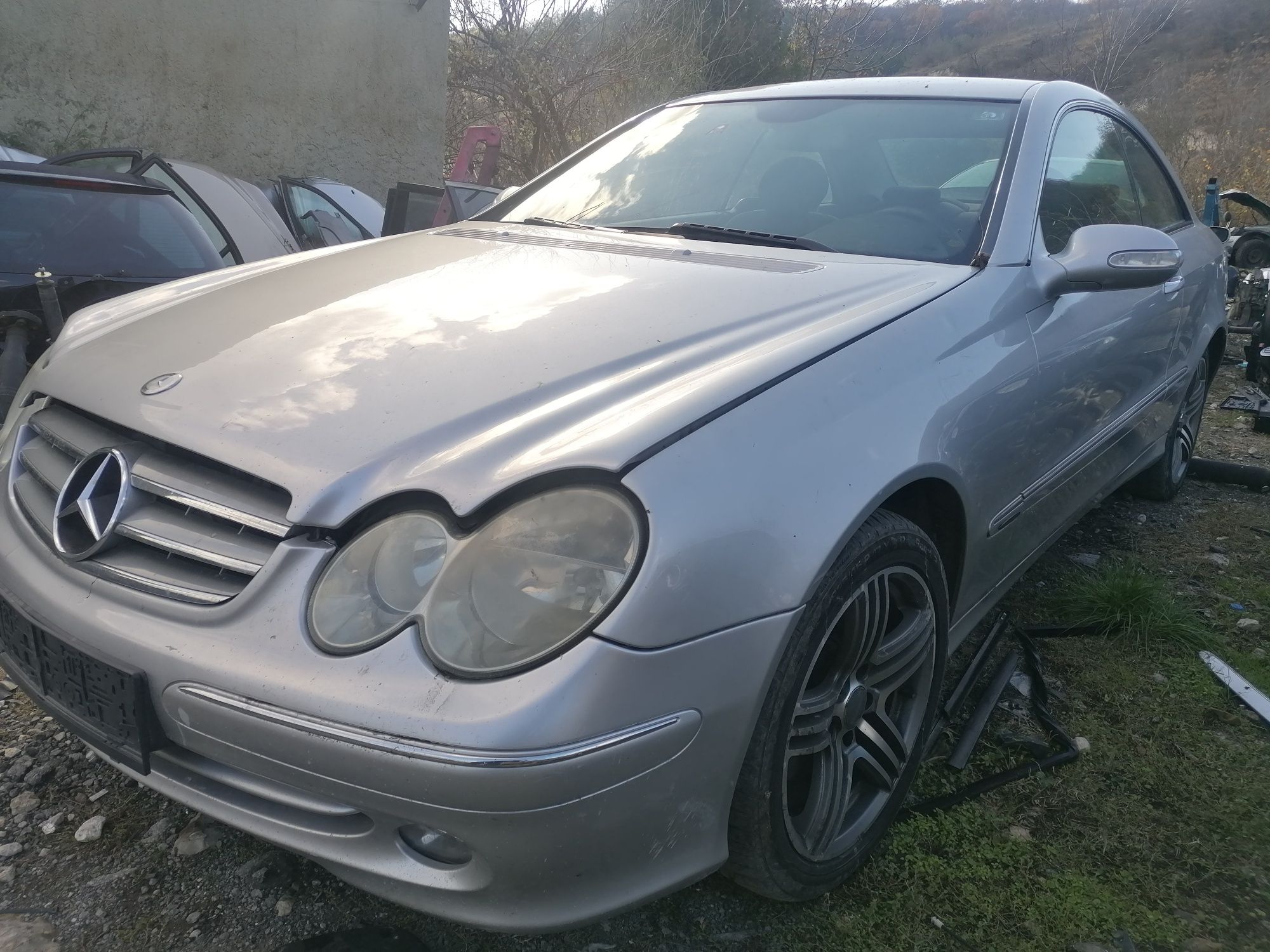 На части! Mercedes CLK270 CDI W209