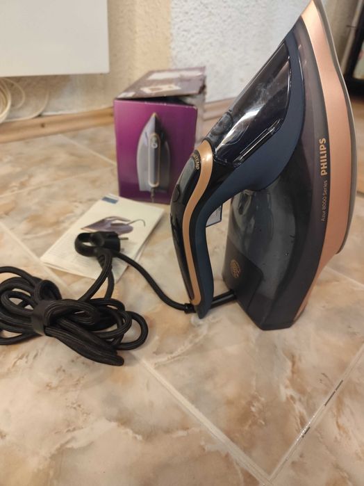 Ютия PHILIPS DST8040/30