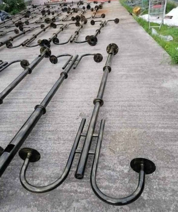 Stâlpi de  iluminat