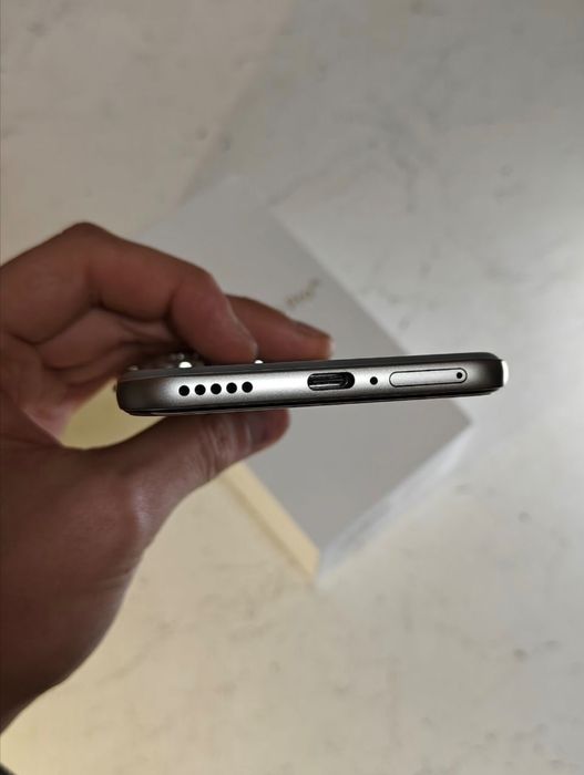 Honor 400 pro 12,512gb.full