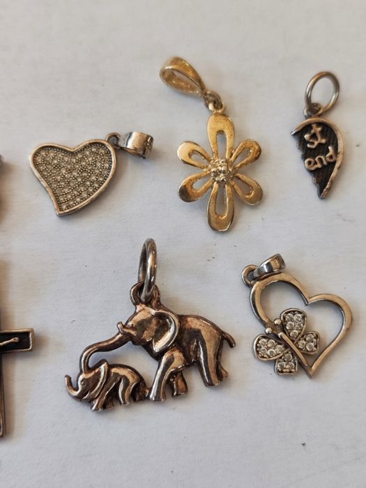 Лот сребърни медальони с проба 925