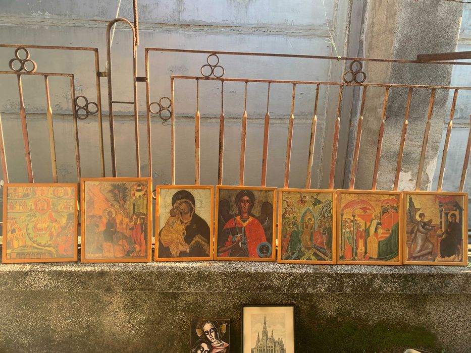 лот от икони разни