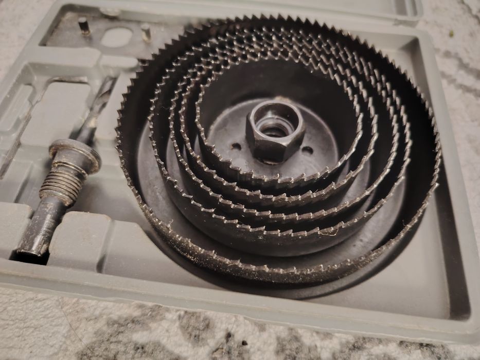 Строительные коронки б/у состояние хорошие. 64-127 мм.