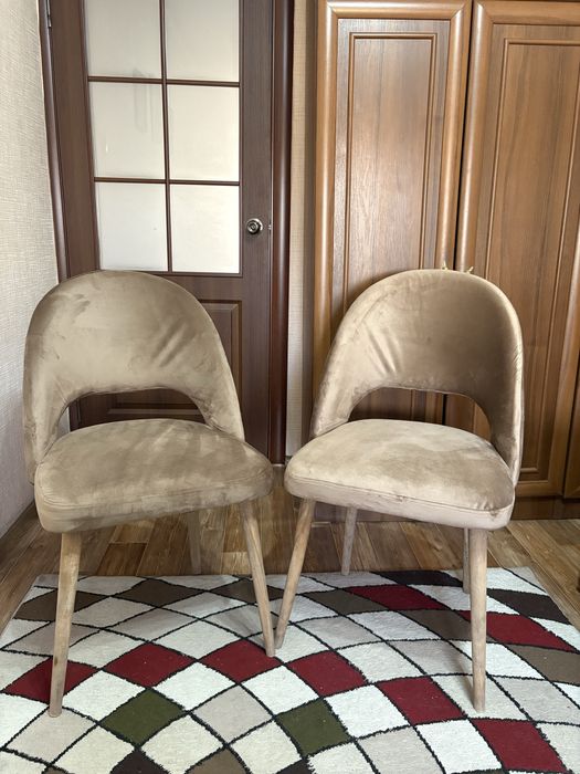 Кресло в гостиную