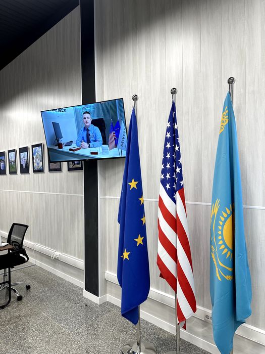 LED телевизор LG 50UP76006LC 127 см черный