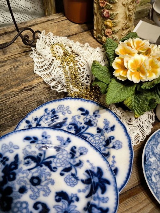 Порцеланови чинии