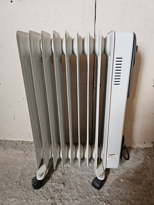 Radiator HEINNER ulei 2000 W