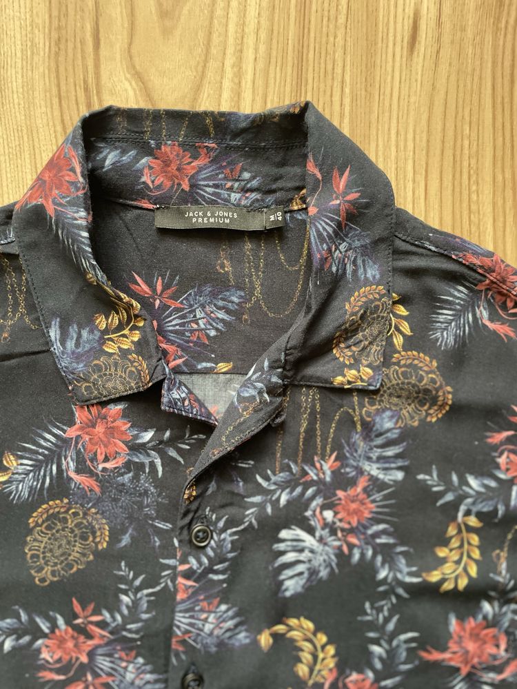 JACK & JONES / мъжка риза къс ръкав М