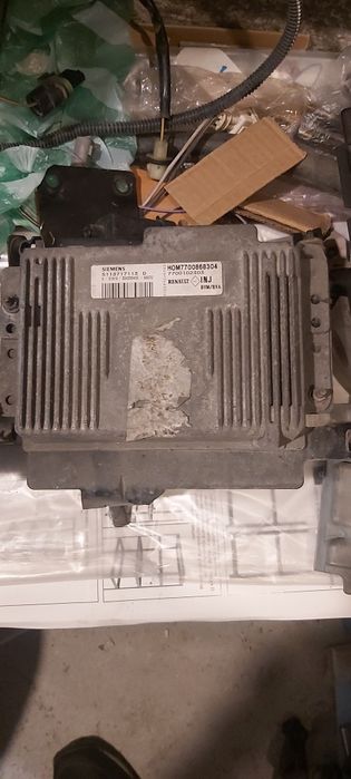 Продавам части за Рено Сценик