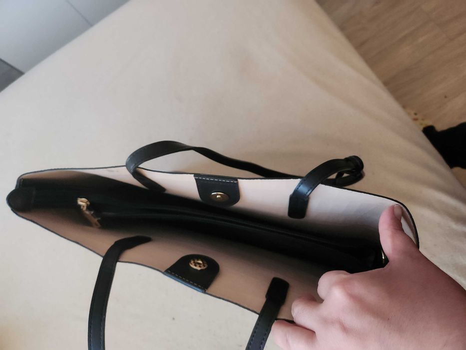 Дамска чанта - нова