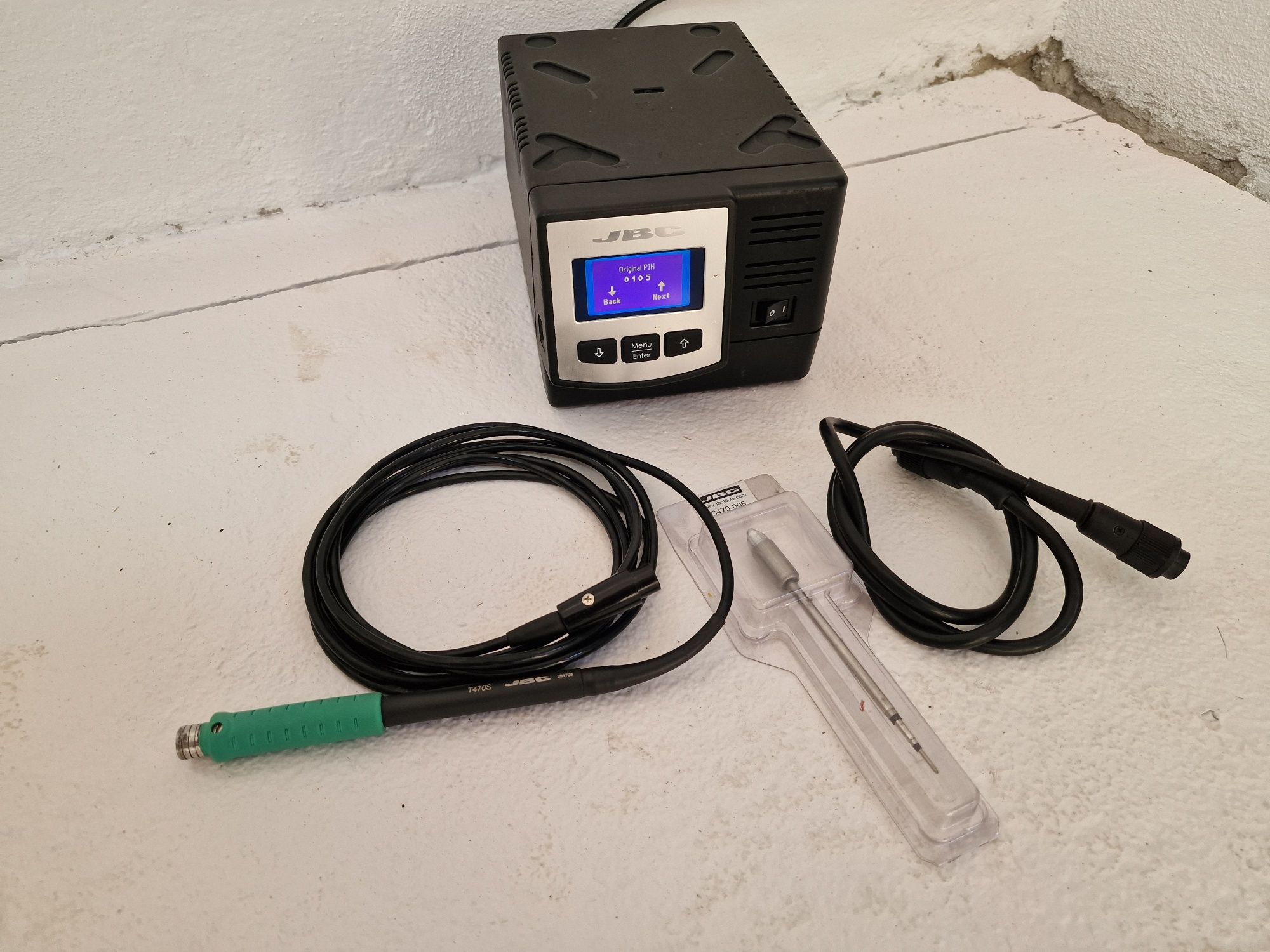 Stație de lipit profesională JBC HD-2B – Stare perfectă+Accesorii