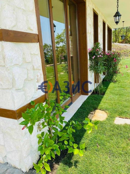 Еко къща с 5 спални в комплекс Venid Eco Village, Свети Влас, 301,20