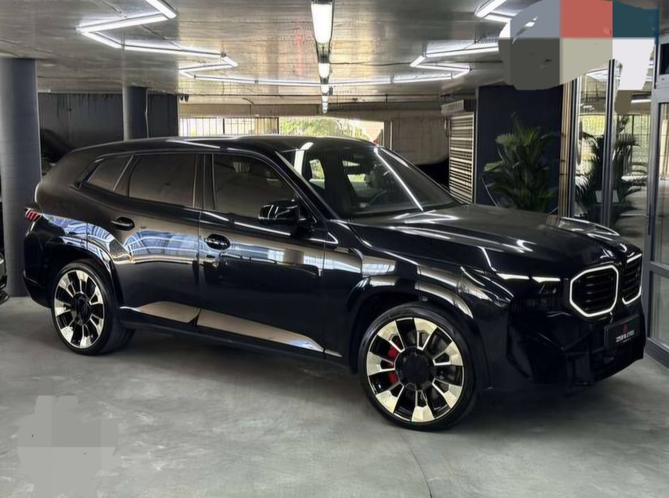 Srochno sotiladi BMW XM