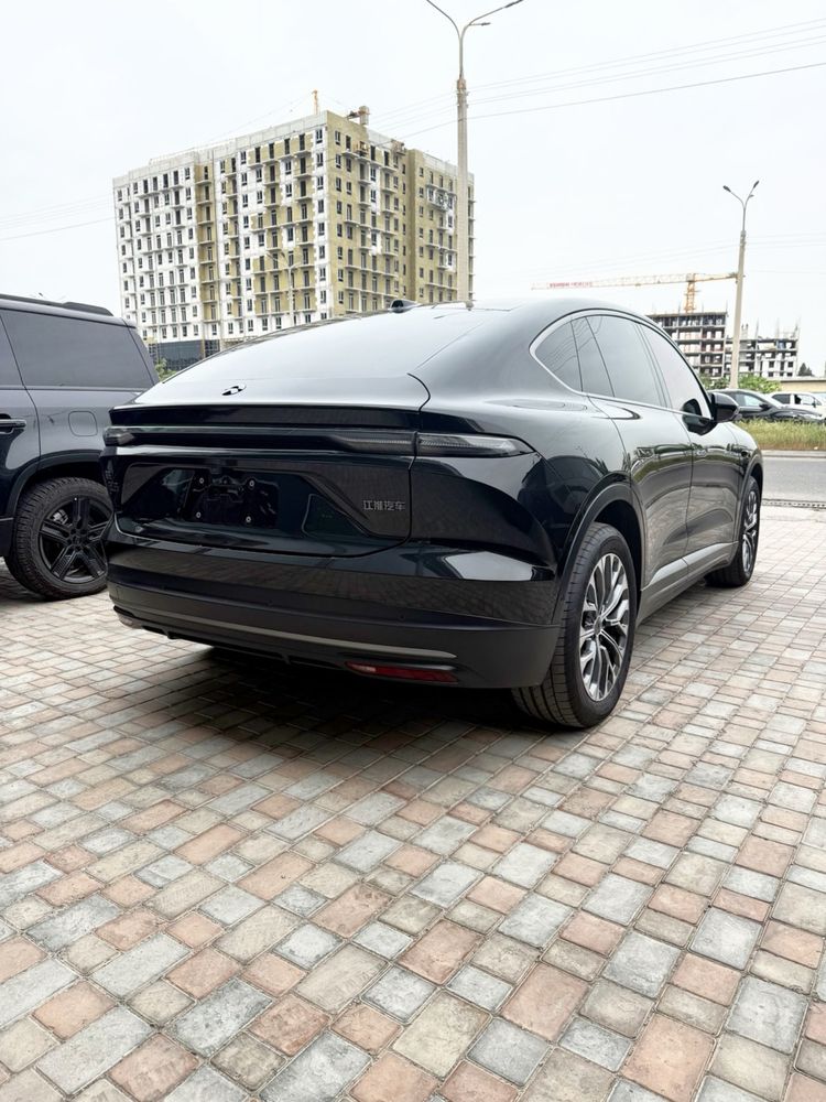 Nio EC6 75кВтч в наличии оформление через нотариус