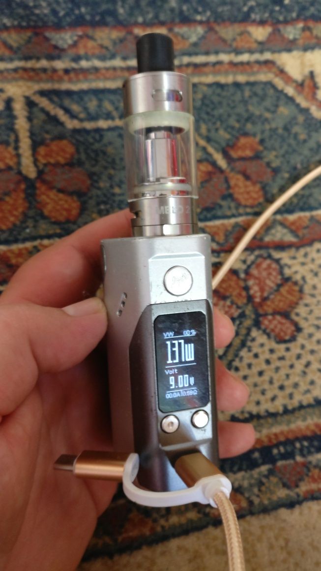 Vând Mod țigară Reuleaux RX200s