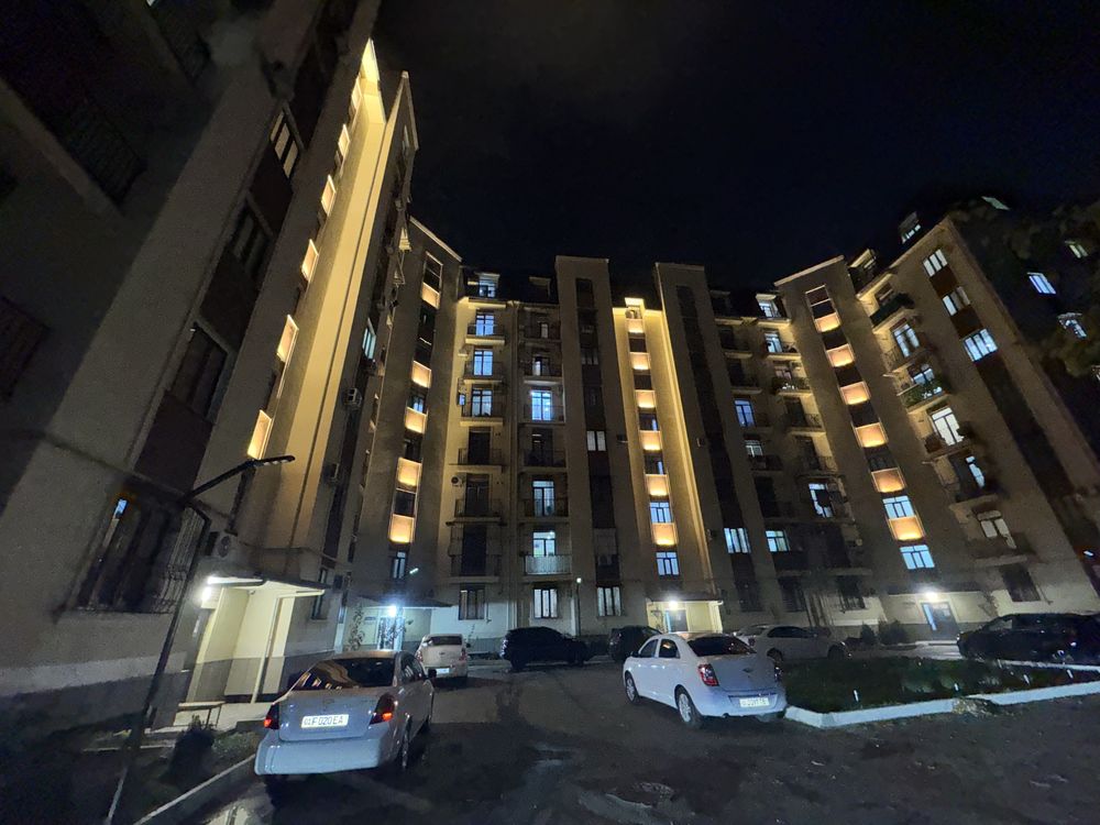 Продаю Новостройка Чиланзар 8-кв РОВД Ж.К Карат 2/8/8 Евроремонт 60м2.