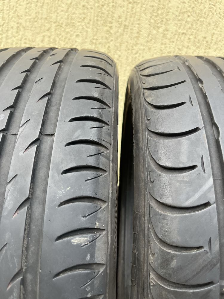 2 бр. летни гуми 215/50/17 Nexen 6 mm DOT 4815