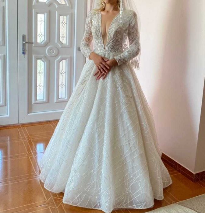 Rochie mireasa mărimea s