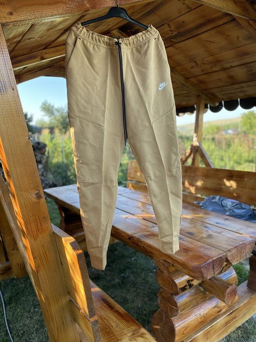 Pantaloni de trening Nike