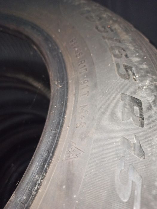 195/65/15  M+S Pirelli 4 бр