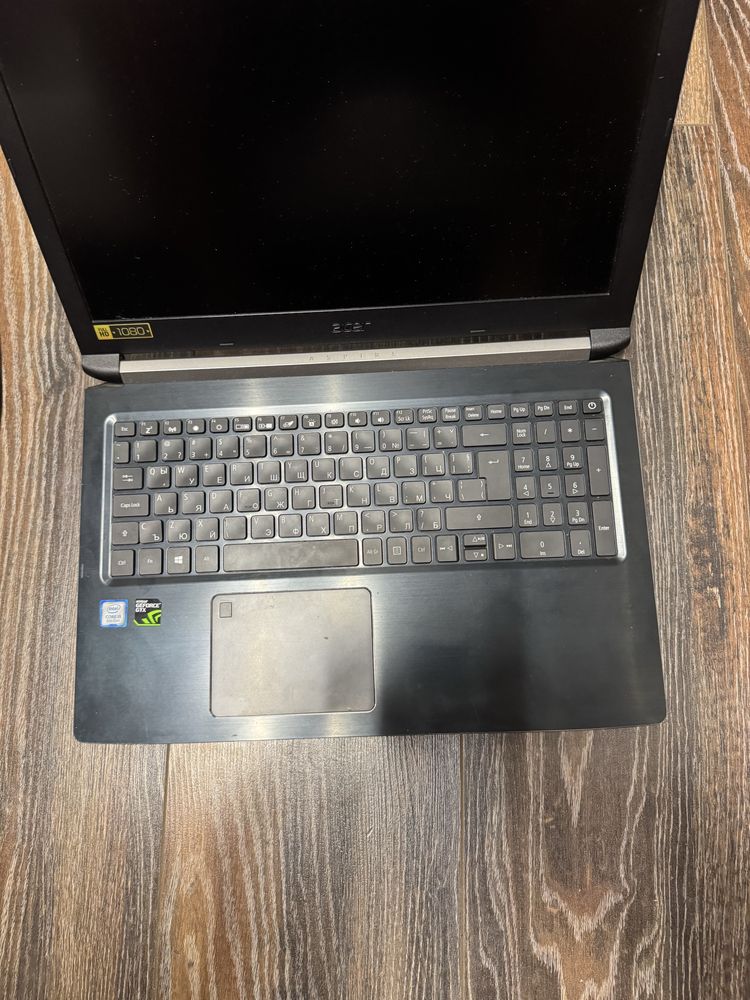 Лаптоп Acer Aspire 7 - Intel i5 nVidia 1050, 8GB RAM