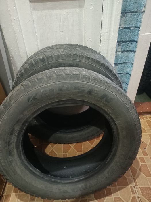 Шина зимняя шипованая б/у