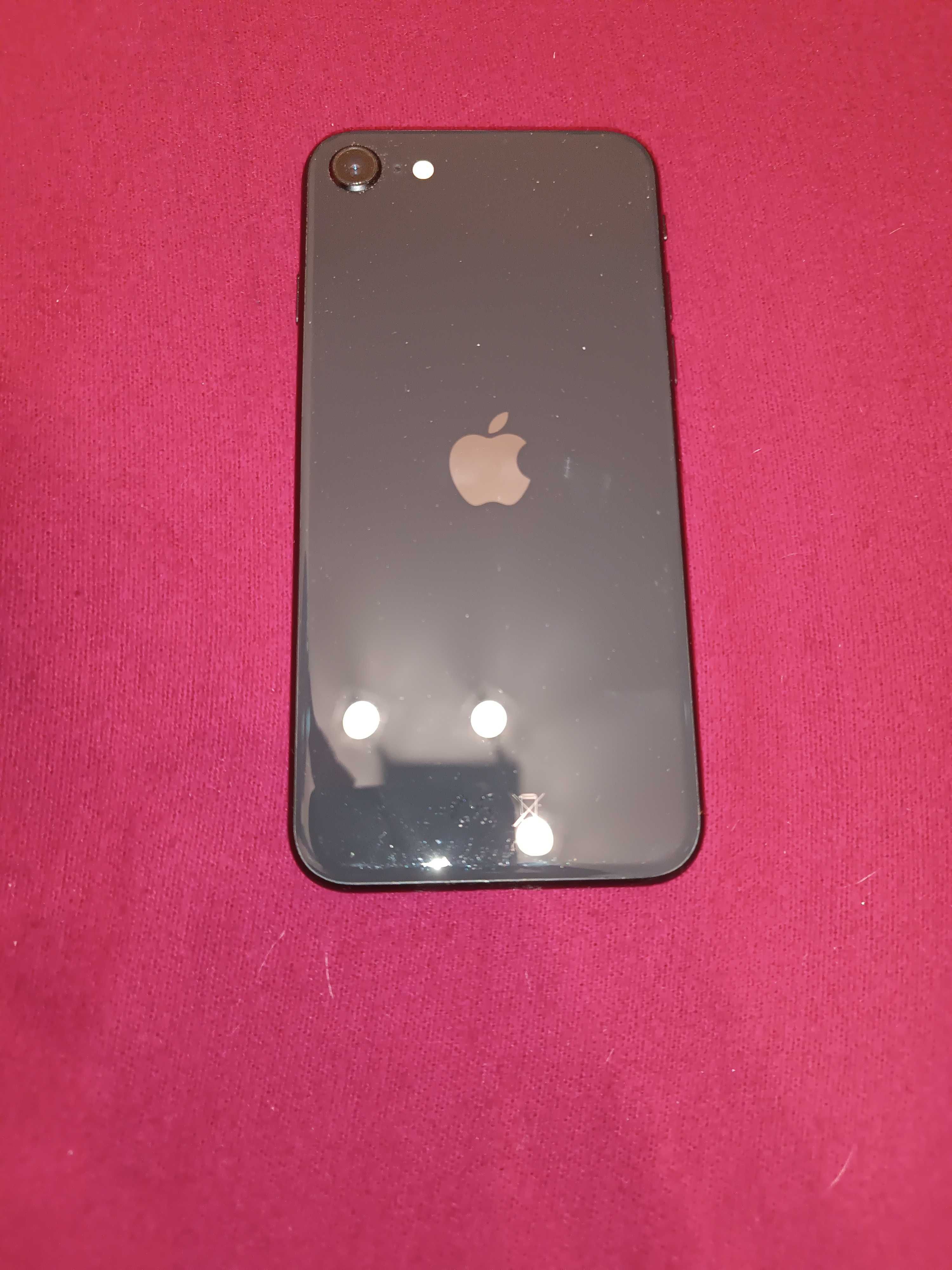 Iphone se 2020 83% процента капацитет на батерия 64гб