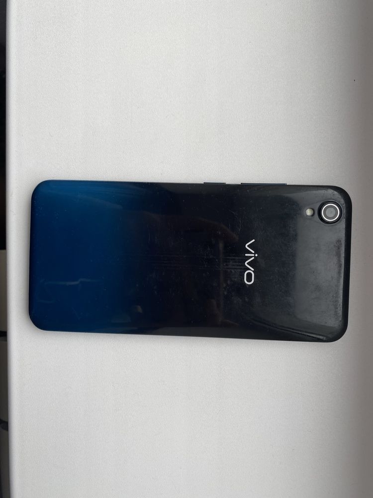 Продам Vivo 1820