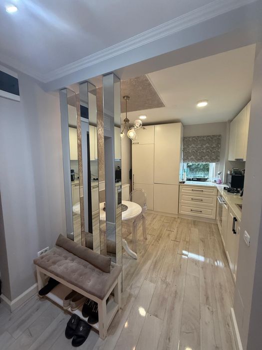 Vand apartament 4 camere