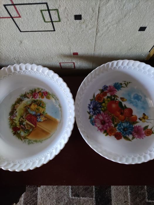 Блюдо салатница пластиковые