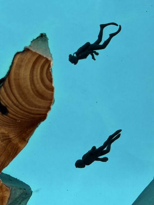 Ддекоративна лампа от епоксидна смола и дърво