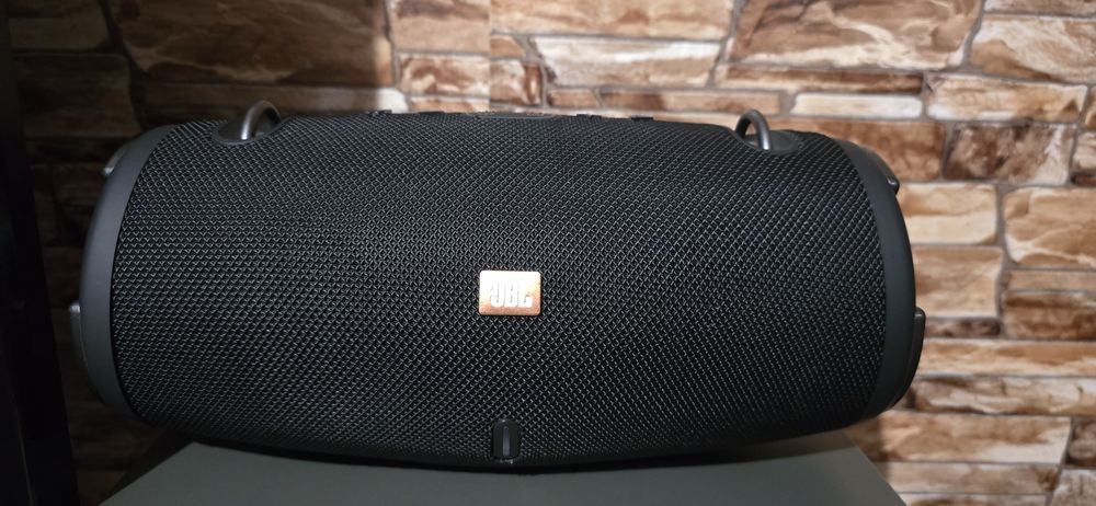 JBL. 2X30W С ФМ радио