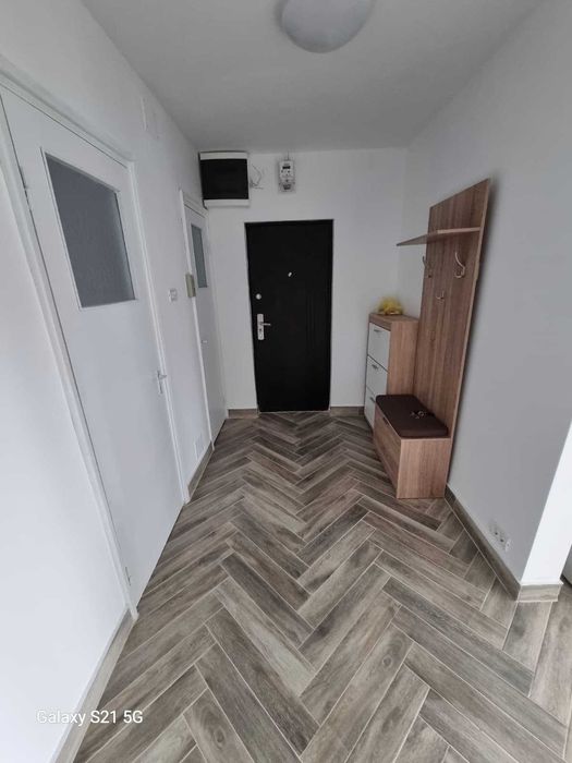 Inchirere apartament 3 camere, 65 mp, decomandat Drumul Taberei