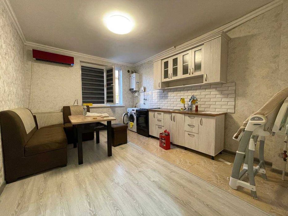 Срочно 1 комнатная квартира в новостройке на Карасу 6