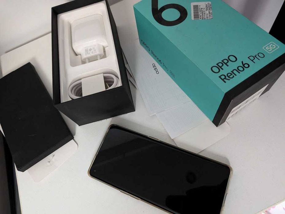 Vand Oppo Reno 6 Pro 5G