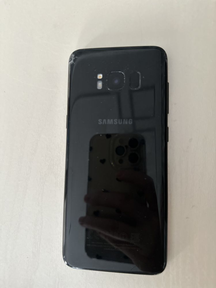 Продам Samsung S8 черный