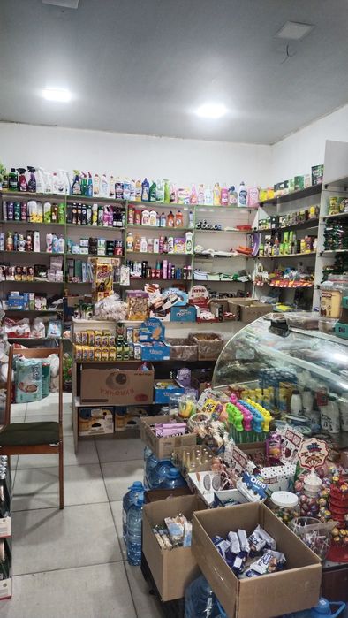 Таййор магазин прадухтаси билан