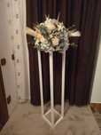 Aranjamente florale pe suport de lemn