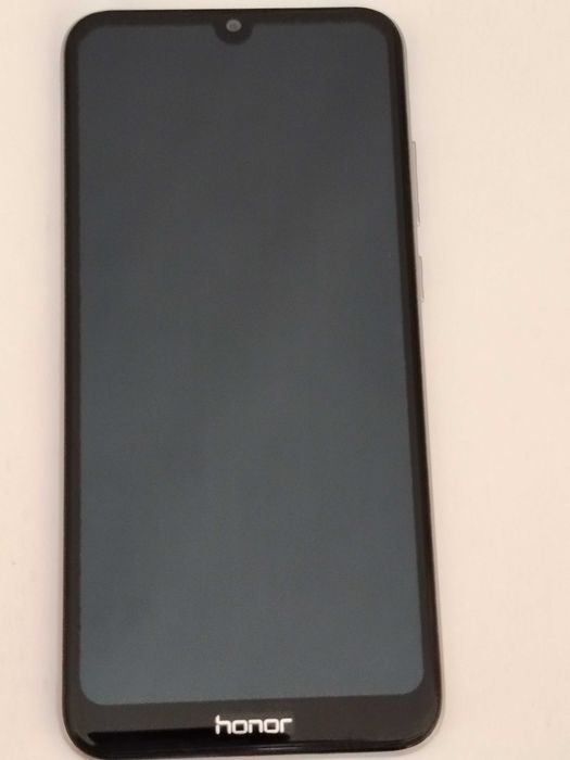 Смартфон Honor 8A