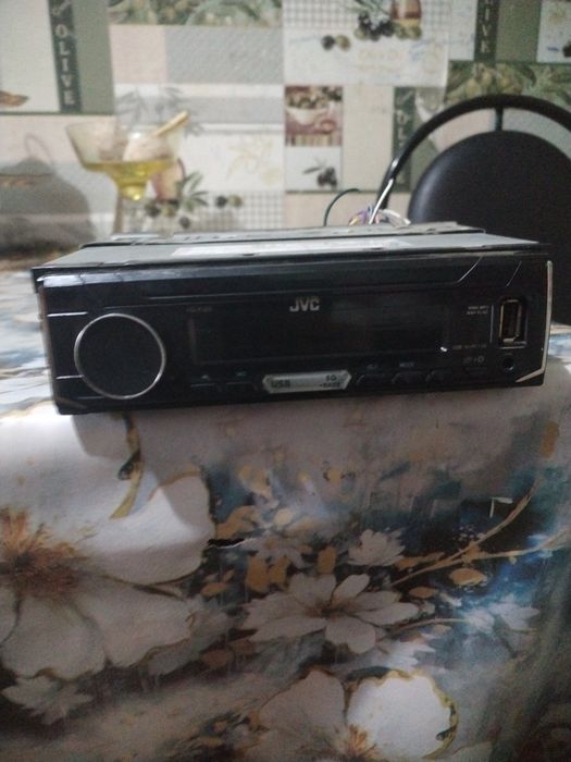 Продам Jvc в хорошем состоянии