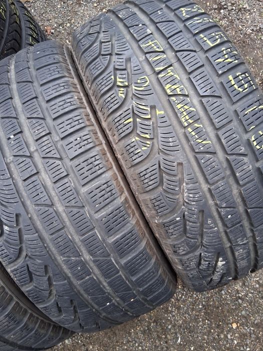 215 45 18 Pirelli 4броя зимни дот 2021г