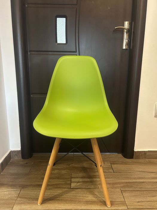 Vând scaune bucătărie