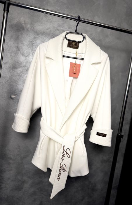 Palton Loro Piana Dama