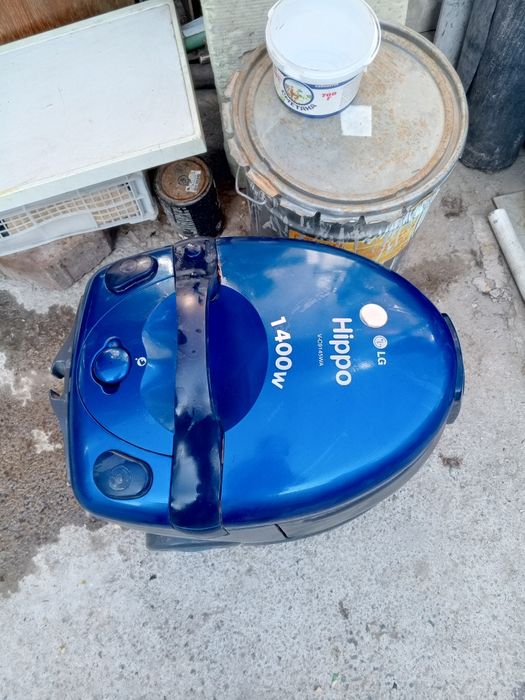 Пылесос HIPPO 1400W